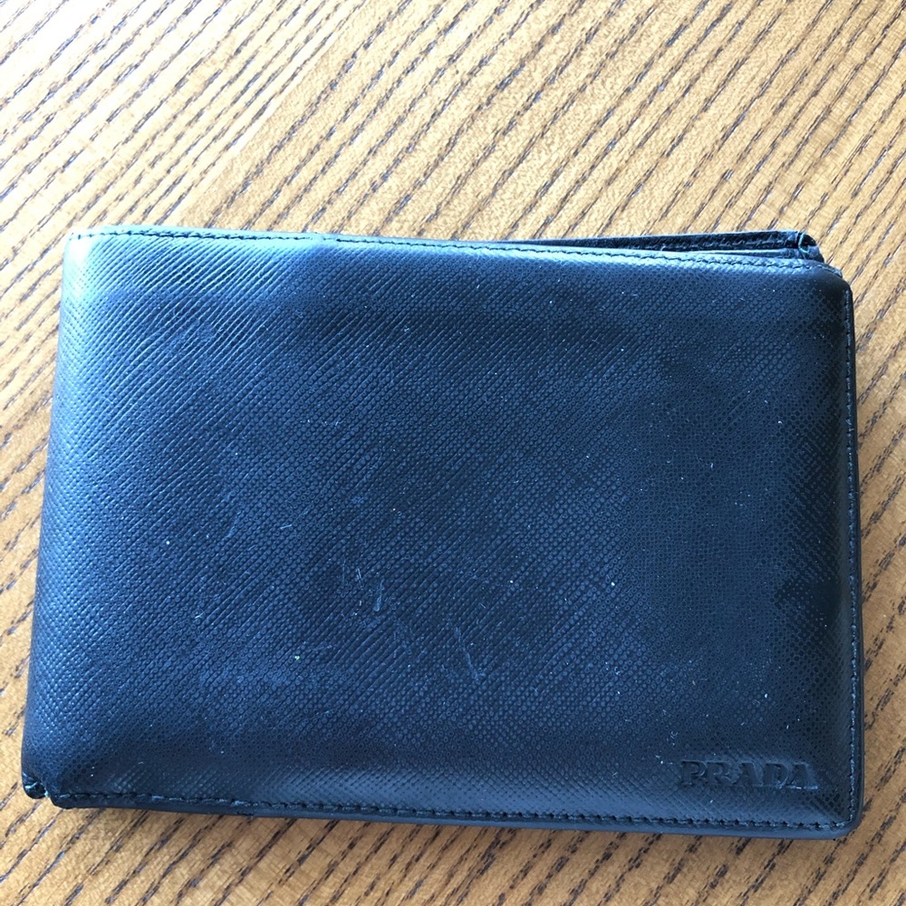 Authentic Prada men’s leather wallet
